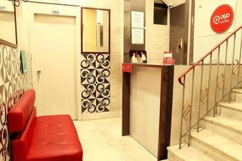 Oyo Sealdah Near Entally Market Hotel 3*